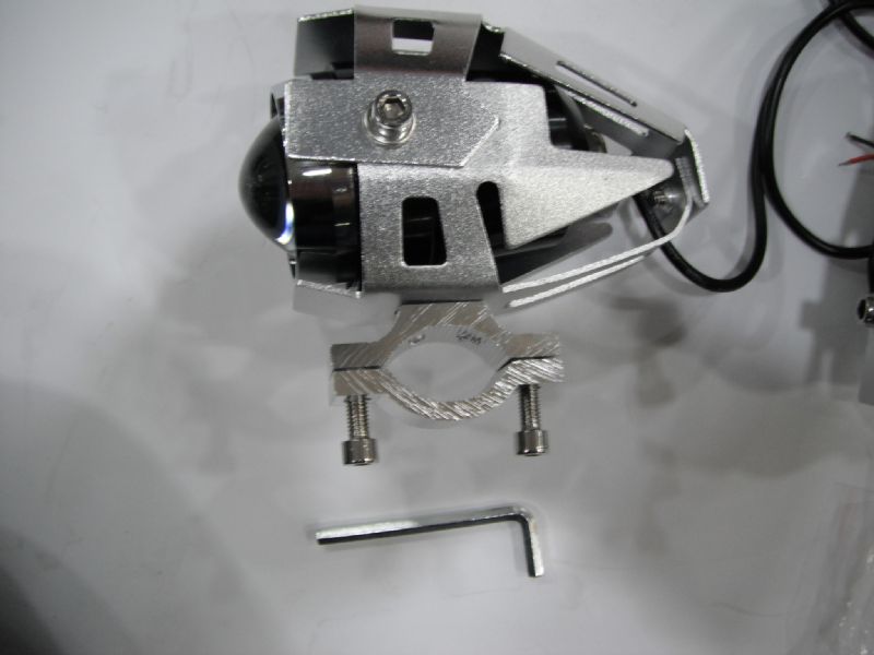 Faro de leds de largo alcance para motos Trail, _Touring mod. Tirs en color Plata