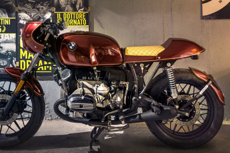 Sillin para BMW y tambin para otras motos con capucha de coln desmontable