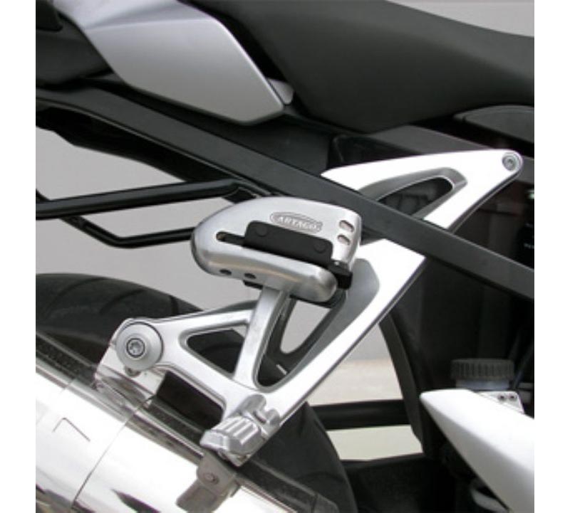 KIT INTEGRACION TRIUMPH DAYTONA 675 06>