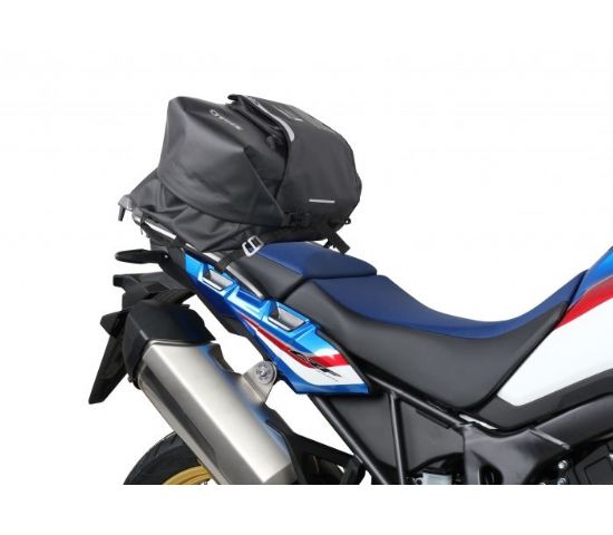africa twin con bolsa mochila